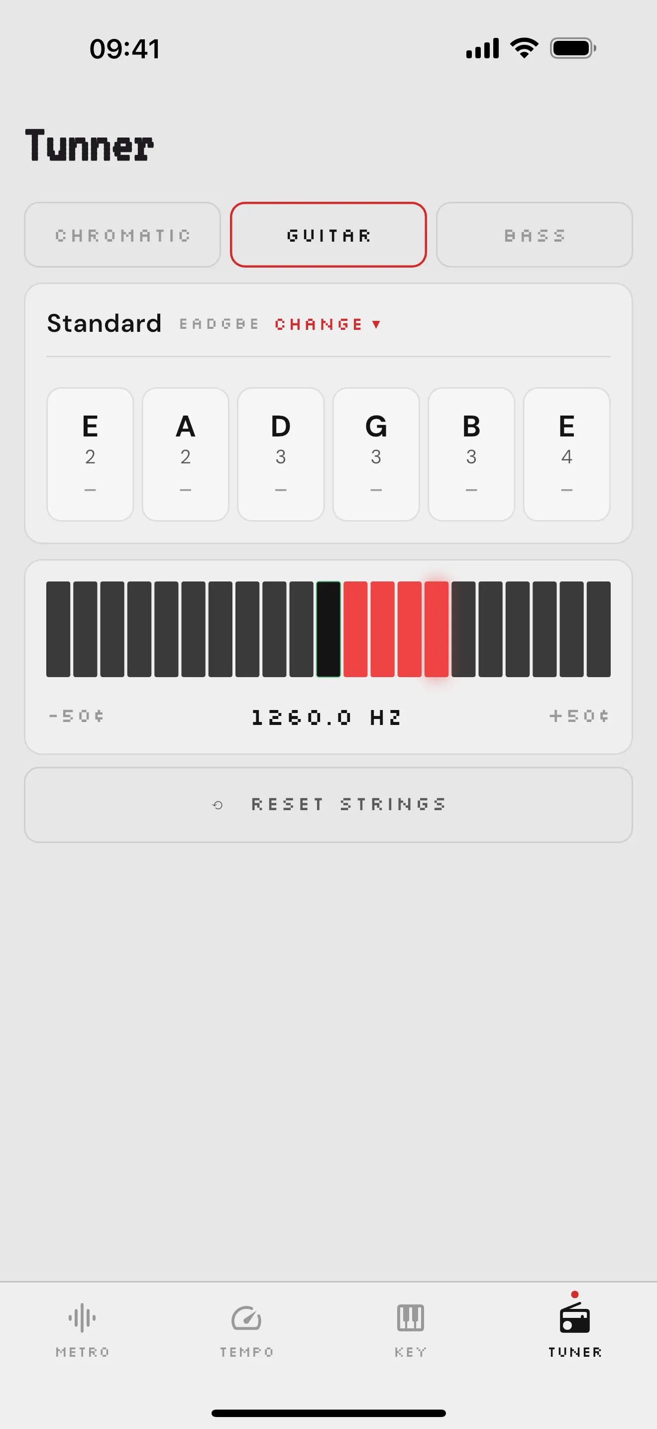 Music Toys tuner screen with chromatic, guitar, and bass modes